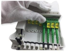 Caja empalme de fibra óptica para 8 SC simplex / LC dúplex