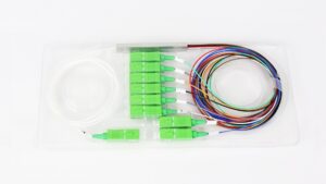 Splitter fibra óptica SM 1X SC APC a 8 X SC APC