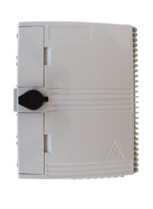 Caja exterior de fibra óptica IP-65 16 acometidas con splitter PLC 1X8 SC