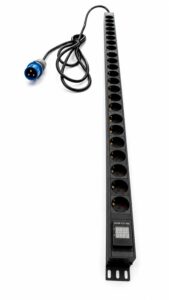 Regleta PDU vertical 24 X schukos con amperímetro digital 16A Cetac