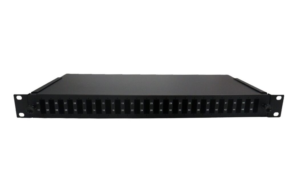 Bandeja extraíble 19" fibra óptica para 24 SC dúplex/ LC (incl. 2 casetes)