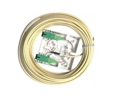 Caja PAU SC/APC de fibra óptica simplex SM preconectada a pigtail
